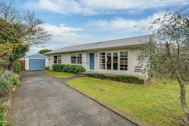 Photo of property in 129 Parkers Road, Tahunanui, Nelson, 7011