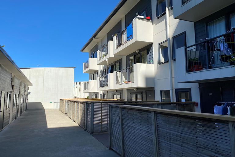 Photo of property in 202/20 Upper Queen Street, Auckland Central, Auckland, 1010