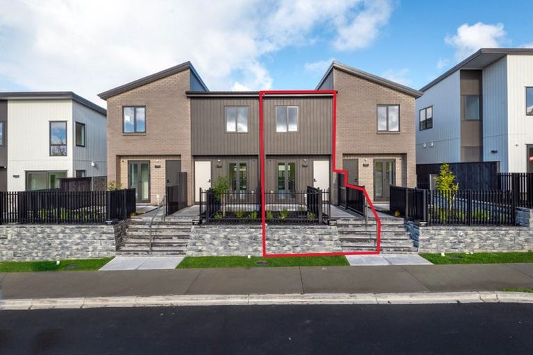 Photo of property in 345 Te Taruna Drive, Wainui, 0932