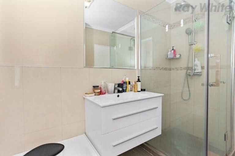 Photo of property in 2/34 Neill Street, Hornby, Christchurch, 8042