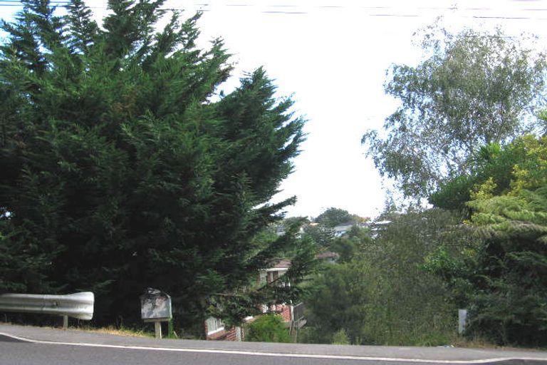 Photo of property in 2/127 Eskdale Road, Birkdale, Auckland, 0626