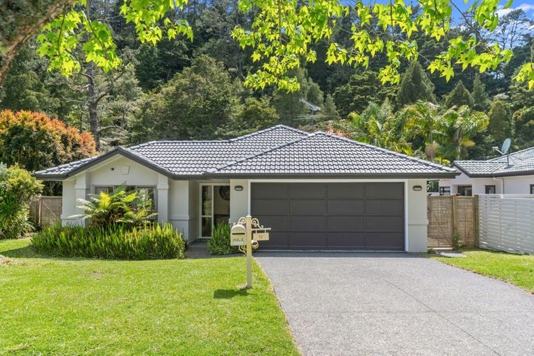 Photo of property in 12 Kristin Lane, Albany, Auckland, 0632