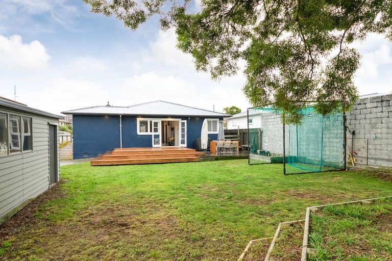 Photo of property in 4 Miles Place, Awapuni, Palmerston North, 4412