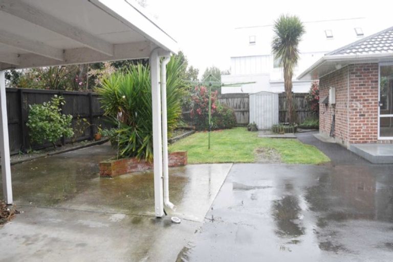 Photo of property in 99a Fendalton Road, Fendalton, Christchurch, 8014
