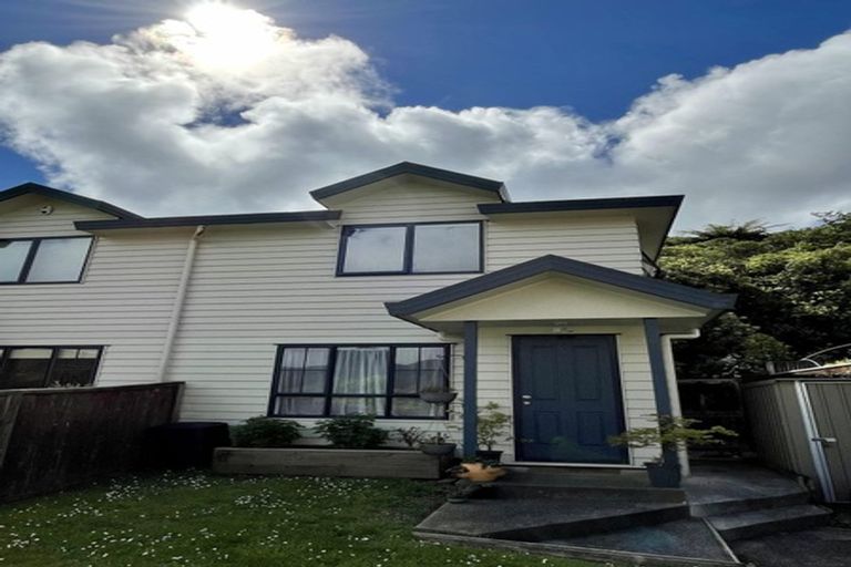 Photo of property in 75a Woodhouse Avenue, Karori, Wellington, 6012
