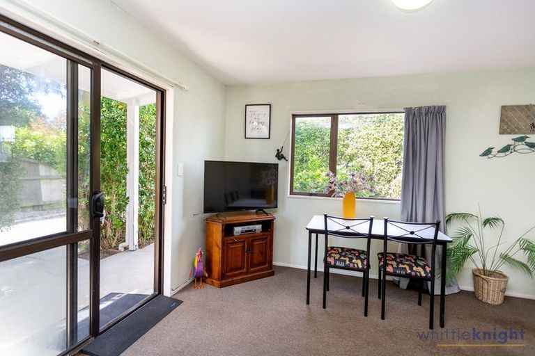 Photo of property in 2/85 Mandeville Street, Riccarton, Christchurch, 8011