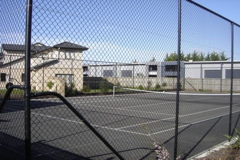 Photo of property in 82 Skip Lane, East Tamaki, Auckland, 2013