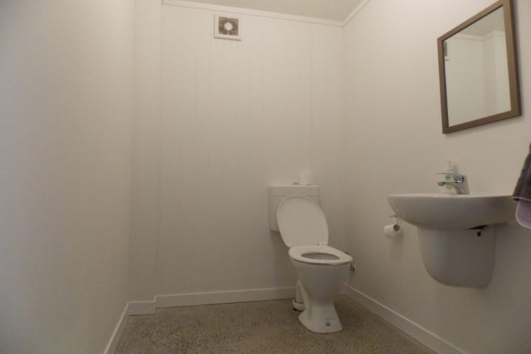 Photo of property in 15 Wilson Street, Hawera, 4610