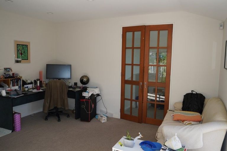 Photo of property in 1b Brighton Terrace, Mairangi Bay, Auckland, 0630