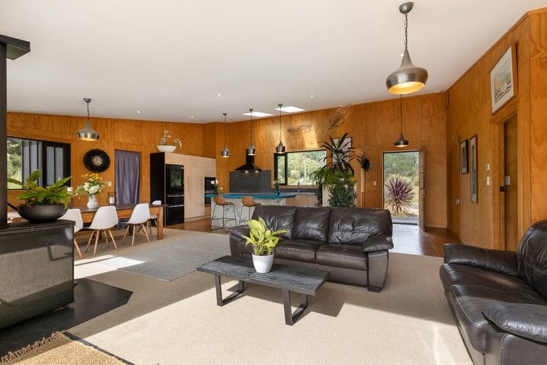 Photo of property in 538 Riwaka-sandy Bay Road, Kaiteriteri, Motueka, 7197