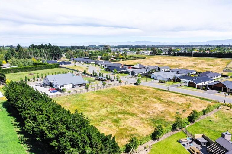 Photo of property in 10 Kingsdowne Drive, West Melton, 7618