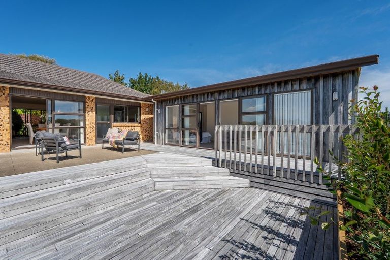 Photo of property in 20 Kennedy Road, Dairy Flat, Albany, 0792