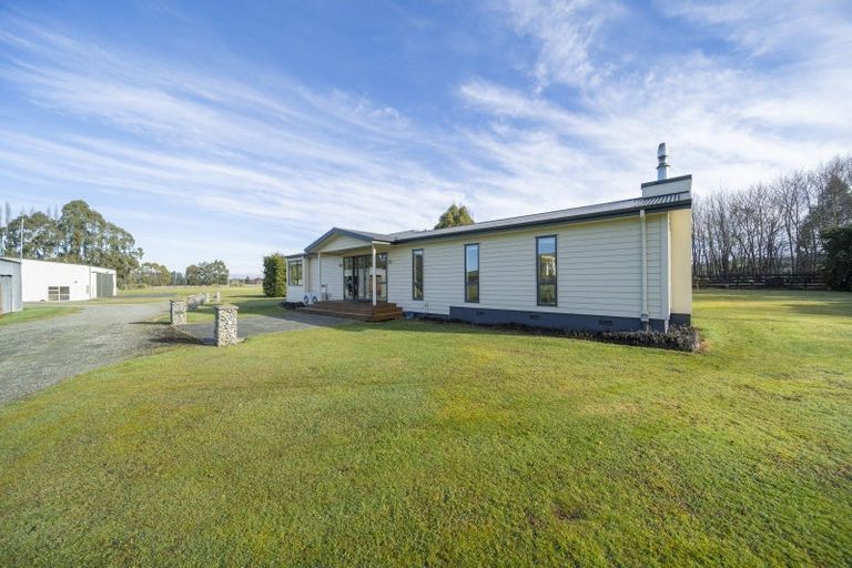 Photo of property in 1127 Te Anau Mossburn Highway, Hillside, Te Anau, 9672