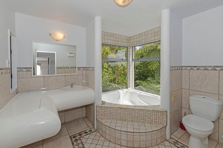 Photo of property in 880 Scenic Drive, Swanson, Henderson, 0781