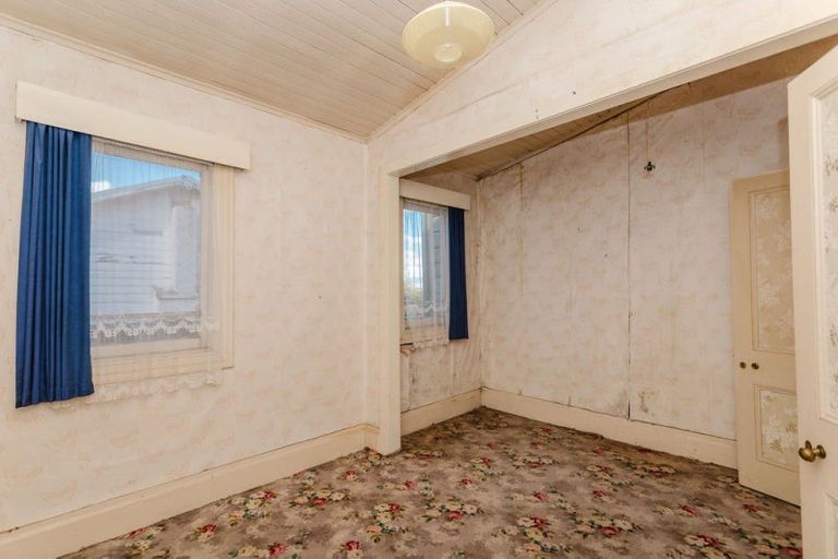 Photo of property in 9 Rawhiti Street, Dannevirke, 4930