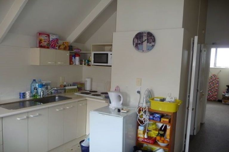 Photo of property in 24-25/66 Mount Eden Road, Mount Eden, Auckland, 1024