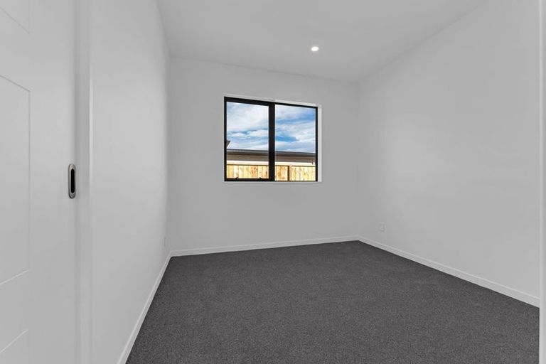 Photo of property in 8 Kobe Street, Karaka, 2580
