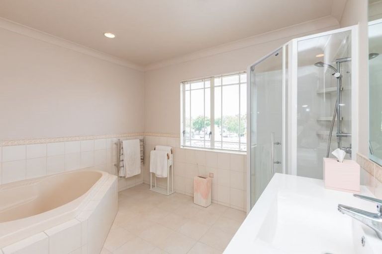 Photo of property in 4 Ashley Street, St Andrews, Hamilton, 3200