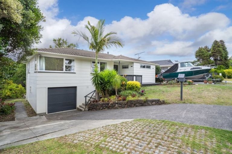 Photo of property in 12 Carina Crescent, Torbay, Auckland, 0630