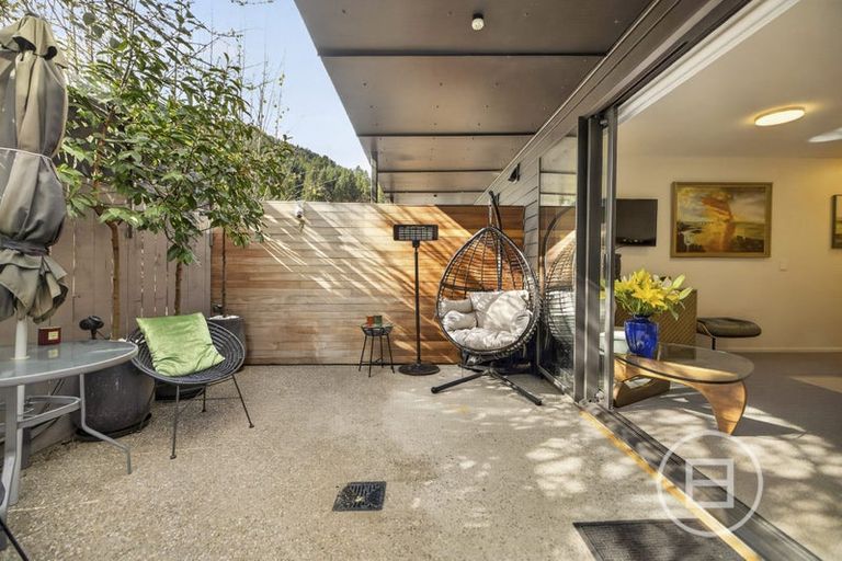 Photo of property in Northlight Apartments, 1/14 Fryer Street, Queenstown, 9300
