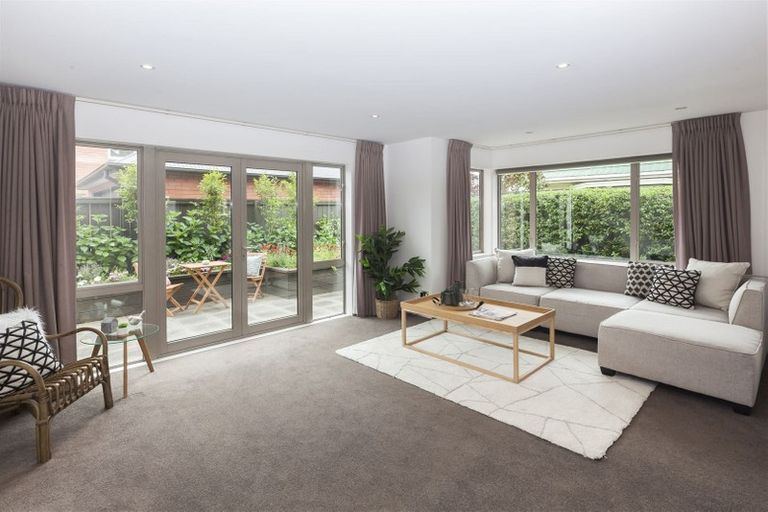 Photo of property in 109 Innes Road, St Albans, Christchurch, 8052