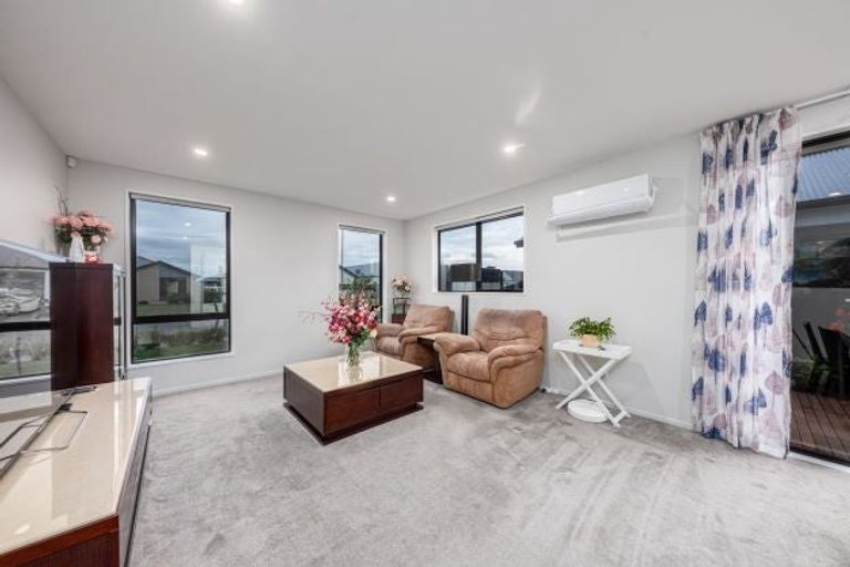 Photo of property in 9 Conailus Street, Halswell, Christchurch, 8025