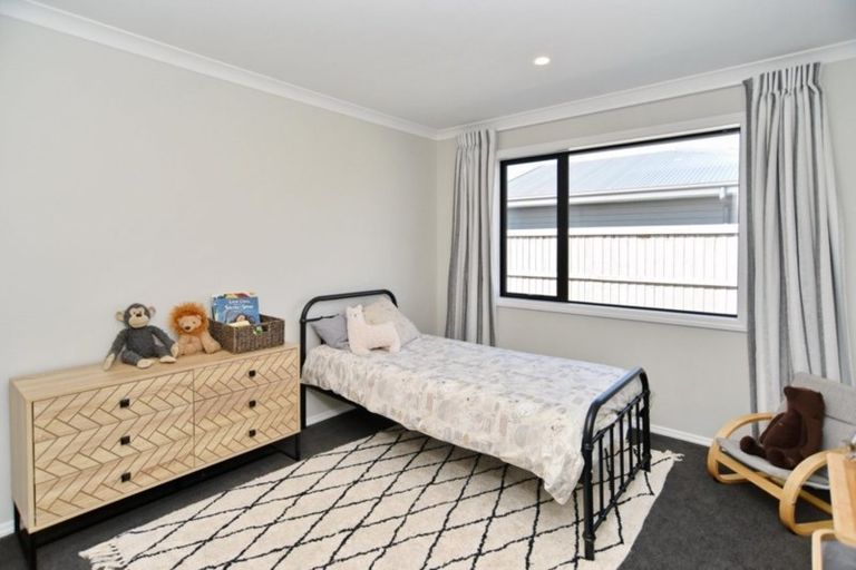 Photo of property in 20 Ballinger Place, Kaiapoi, 7630