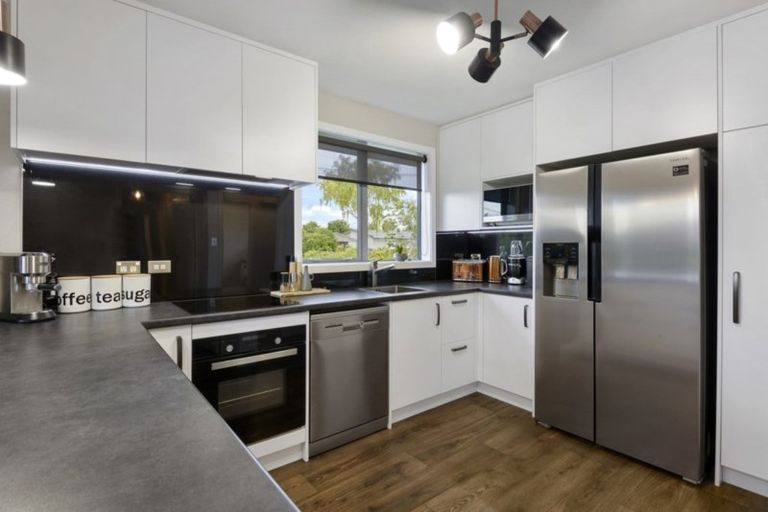 Photo of property in 5 Fairford Street, Bishopdale, Christchurch, 8053