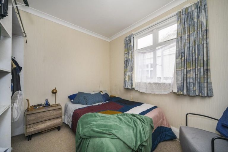 Photo of property in 9 Waldegrave Street, Palmerston North, 4410