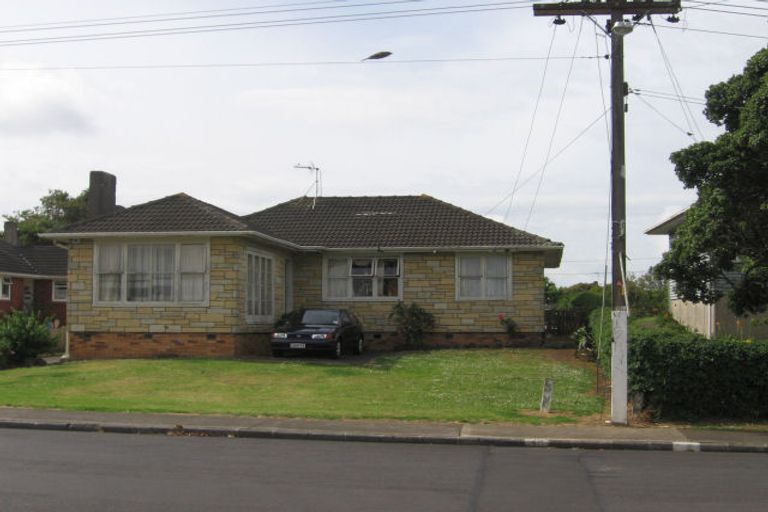 Photo of property in 14 Jolson Road, Mount Wellington, Auckland, 1062