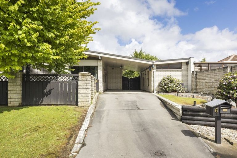 Photo of property in 6 Paradise Place, Milson, Palmerston North, 4414