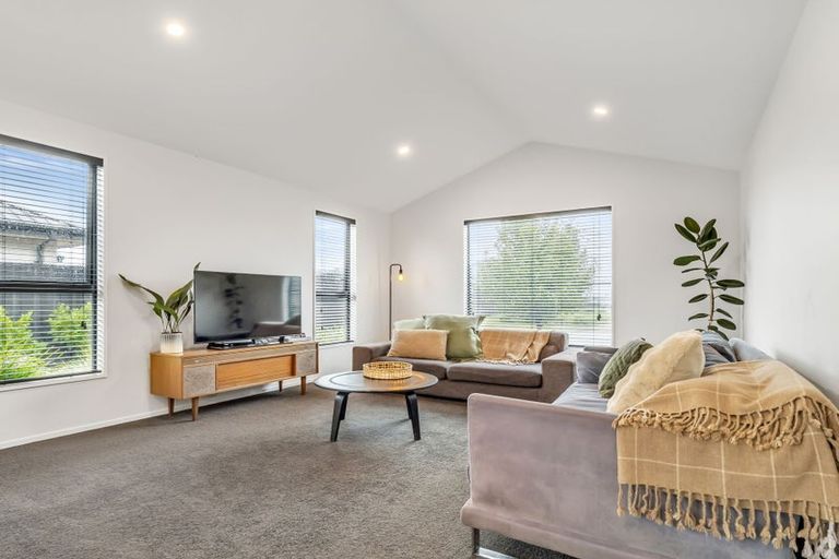 Photo of property in 5 Larissa Road, Halswell, Christchurch, 8025