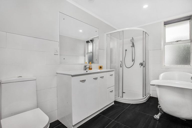 Photo of property in 24 Mareretu Avenue, Patumahoe, Pukekohe, 2679