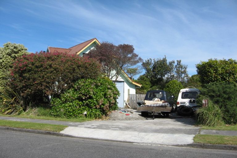 Photo of property in 19 Cook Street, Carters Beach, Westport, 7825