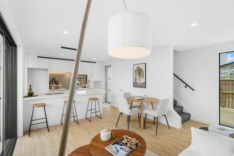 Photo of property in 4/5 Clarence Street South, Addington, Christchurch, 8024