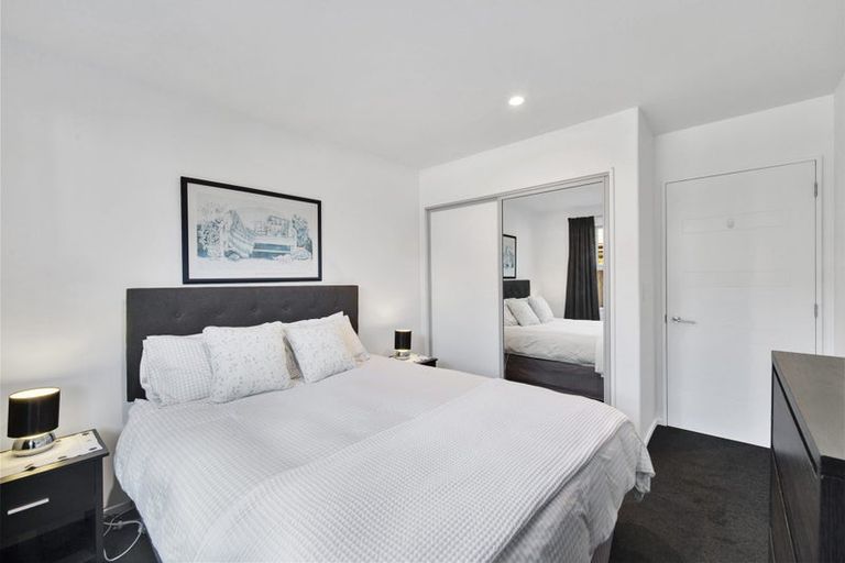 Photo of property in 16 Whitau Place, Marshland, Christchurch, 8083