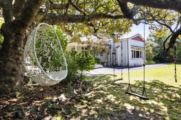 Photo of property in 8 Hadfield Street, Patea, 4520