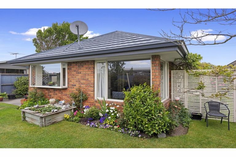 Photo of property in 64a Balcairn Street, Halswell, Christchurch, 8025