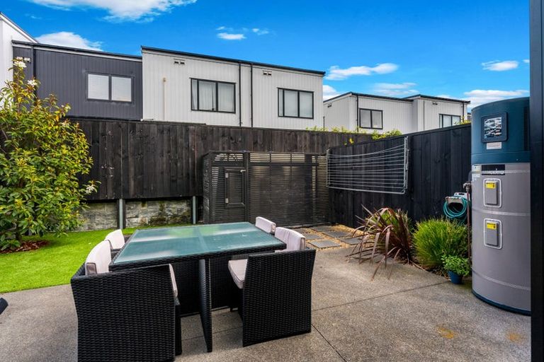 Photo of property in 39 Walter Merton Road, Hobsonville, Auckland, 0616