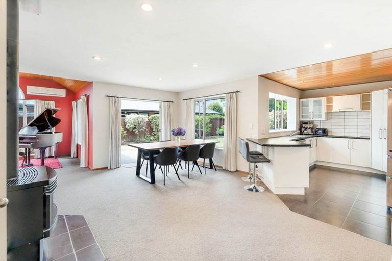 Photo of property in 7 Empress Place, Halswell, Christchurch, 8025