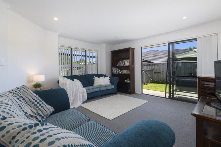 Photo of property in 54 Fairfax Crescent, Pyes Pa, Tauranga, 3112
