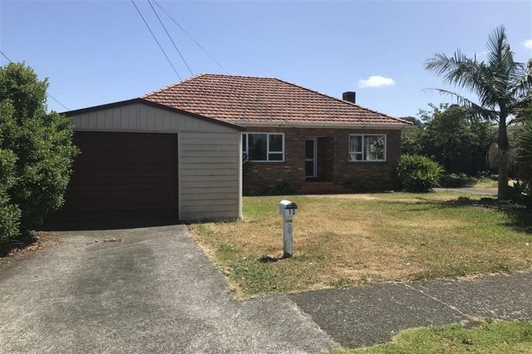 Photo of property in 13 Youngs Road, Papakura, 2110