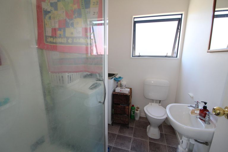 Photo of property in 25 Helena Street, Lumsden, 9730