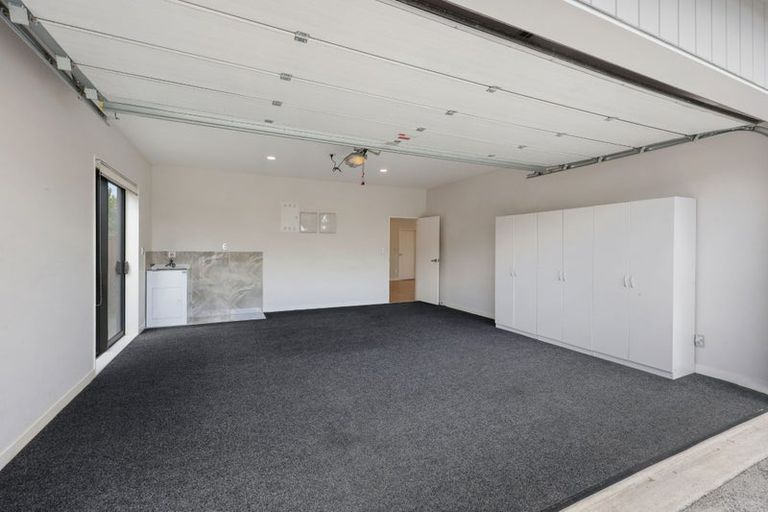 Photo of property in 9 Mccaw Avenue, Whenuapai, Auckland, 0618