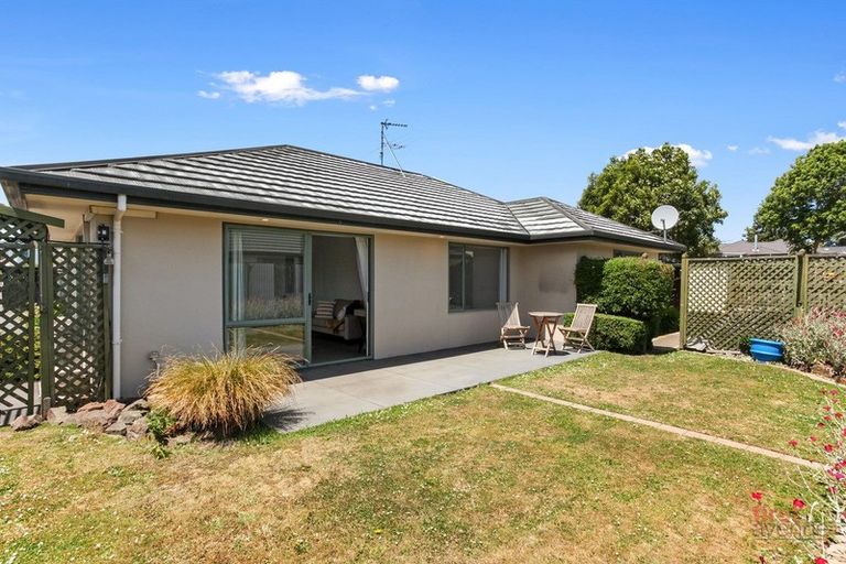 Photo of property in 56c Cuffs Road, Wainoni, Christchurch, 8061