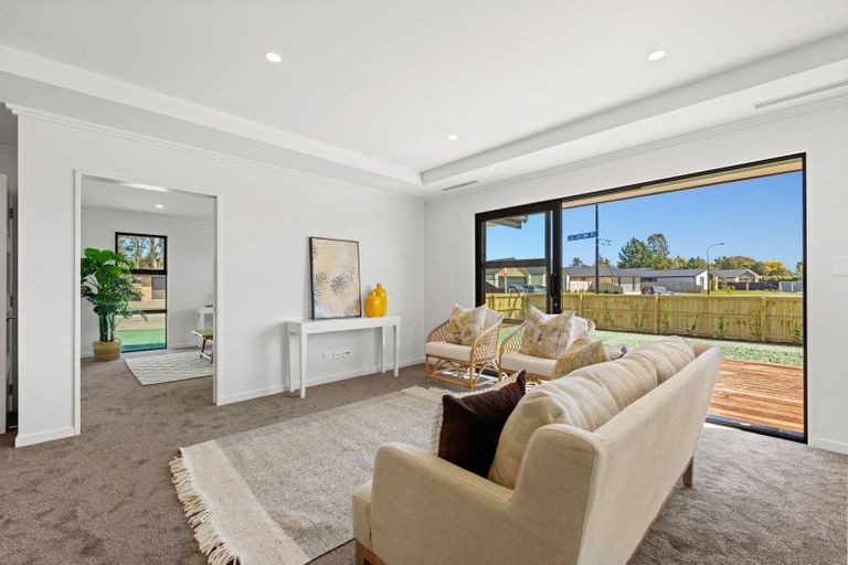 Photo of property in 53 Suffolk Drive, Kirwee, 7571