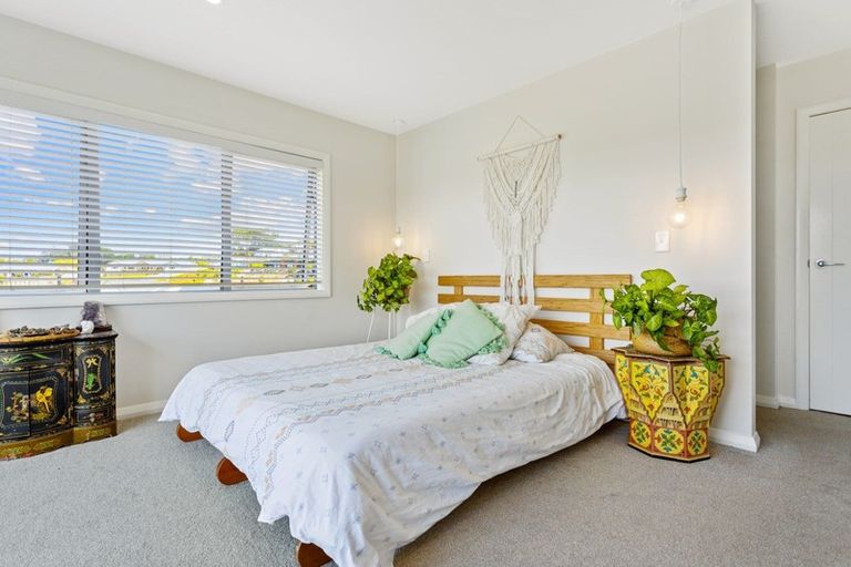 Photo of property in 78 Solan Drive, Waimauku, 0812