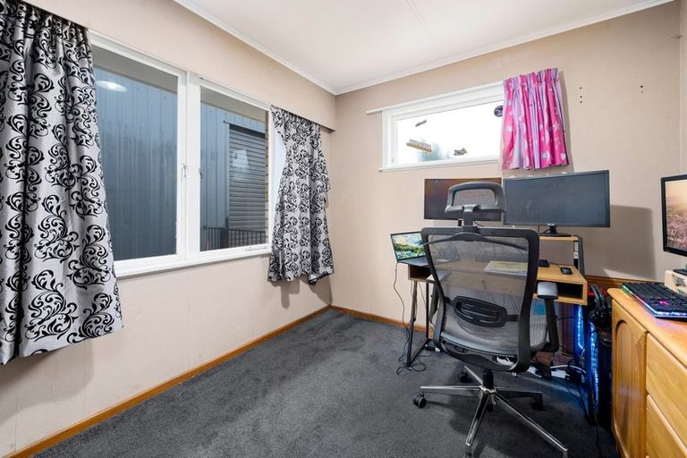 Photo of property in 19 Kenmore Place, Tokoroa, 3420
