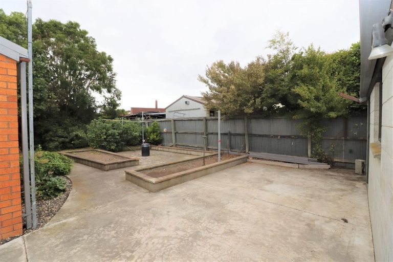 Photo of property in 46a Coopers Road, Dallington, Christchurch, 8061