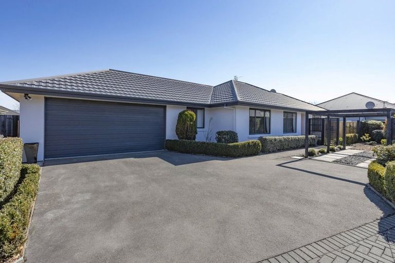 Photo of property in 52 Mahlet Street, Northwood, Christchurch, 8051